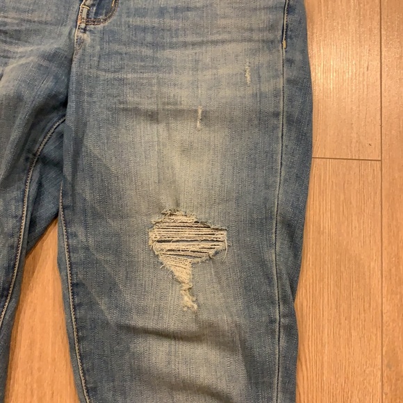 AEO Distressed Skinny Jeggings - Picture 5 of 7